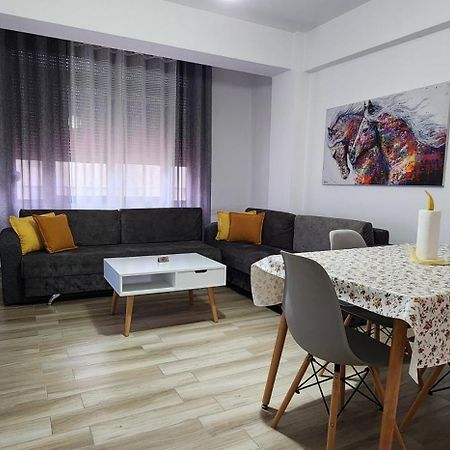 Old Town Boulevard Apartment In City Center Durrës Extérieur photo