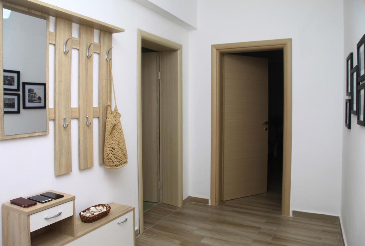 Old Town Boulevard Apartment In City Center Durrës Extérieur photo